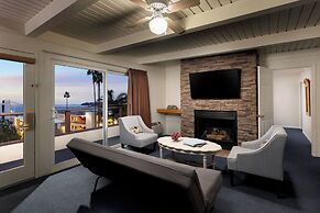 Pacific Edge Hotel