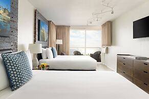 Pacific Edge Hotel