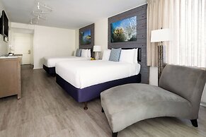Pacific Edge Hotel