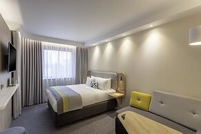 Holiday Inn Express Hotel Dublin Airport by IHG