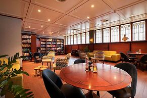 Flonk Hotel Groningen Centre, BW Signature Collection