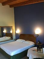 Hotel Don Carlo