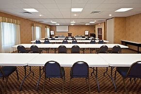 Holiday Inn Express Hotel & Suites Frankfort by IHG