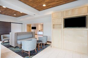 Holiday Inn Express Hotel & Suites Frankfort by IHG