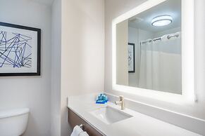 Holiday Inn Express Hotel & Suites Frankfort by IHG