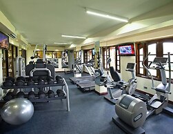 Fairmont Mount Kenya Safari