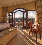 Fairmont Mount Kenya Safari