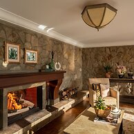 Fairmont Mount Kenya Safari