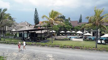 Balisani Suites Hotel