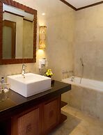 Balisani Suites Hotel