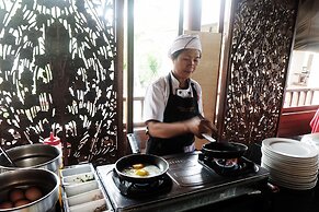 Balisani Suites Hotel