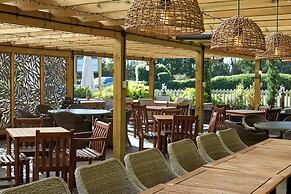 The Ely Hotel by Chef and Brewer Collection