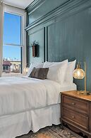 The Historic Grand Canyon Hotel