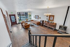 The Historic Grand Canyon Hotel