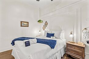 The Historic Grand Canyon Hotel
