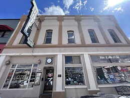 The Historic Grand Canyon Hotel