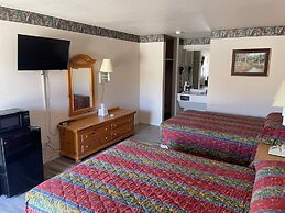 Lakeside Inn & Suites by OYO Mathis I 37