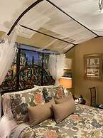 Stay Fairfield - Fairfield Place and Fairfield Manor Bed & Breakfast