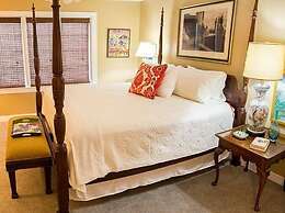 Stay Fairfield - Fairfield Place and Fairfield Manor Bed & Breakfast