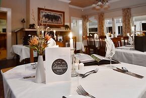 Zuurberg Mountain Village