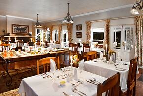 Zuurberg Mountain Village