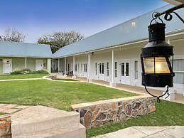 Zuurberg Mountain Village