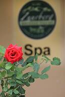 Zuurberg Mountain Village