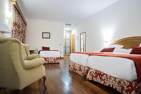 AZZ Peñafiel Las Claras Hotel & Spa