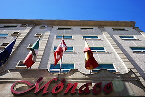 Hotel Monaco