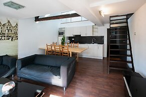 St Christopher's Inn Bauhaus Budget Hotel - Hostel