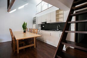 St Christopher's Inn Bauhaus Budget Hotel - Hostel