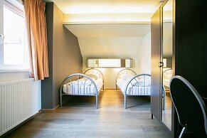 St Christopher's Inn Bauhaus Budget Hotel - Hostel