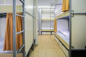 St Christopher's Inn Bauhaus Budget Hotel - Hostel