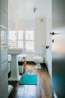 St Christopher's Inn Bauhaus Budget Hotel - Hostel