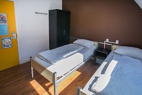 St Christopher's Inn Bauhaus Budget Hotel - Hostel