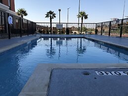 Holiday Inn Express : Hillsboro I-35 by IHG