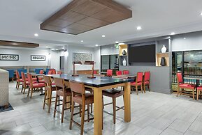 Holiday Inn Express : Hillsboro I-35 by IHG