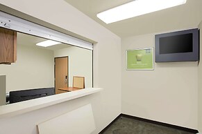 WoodSpring Suites Fort Worth Fossil Creek