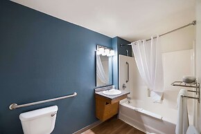 WoodSpring Suites Fort Worth Fossil Creek