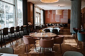 Sheraton Poznan Hotel