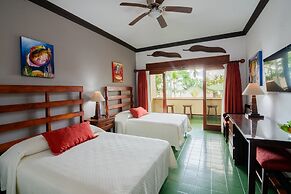Hotel Club Del Mar