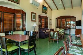 Hotel Club Del Mar