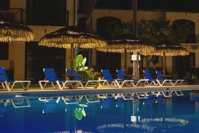 Hotel Club Del Mar
