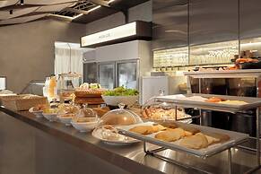 Somerset Chancellor Court Ho Chi Minh City