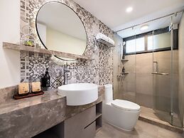 Somerset Grand Hanoi
