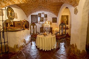 Parador Santa Maria La Real