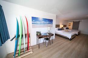 The Surfbreak Hotel