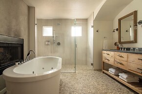 Sage Hill Inn & Spa