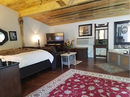 Echo Canyon Spa Resort (Adults Only)