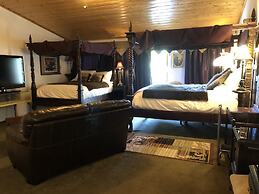 Echo Canyon Spa Resort (Adults Only)
